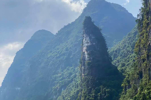 漓江景点之神笔峰